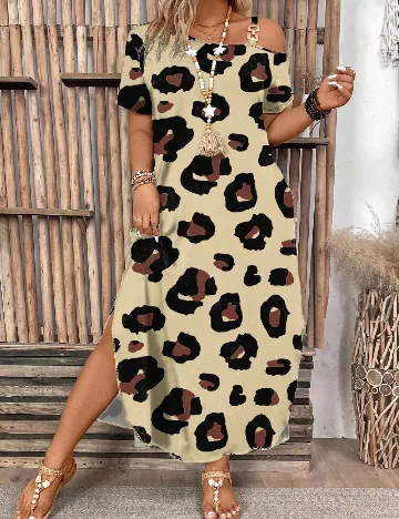 Rochie lunga SHEIN CURVE, animal print