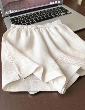 Pantaloni scurti SHEIN, alb