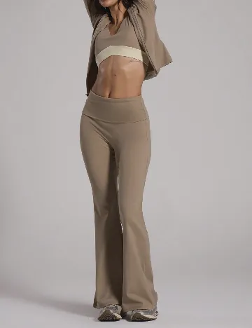Pantaloni Musera, maro
