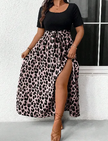 Rochie lunga SHEIN CURVE, animal print