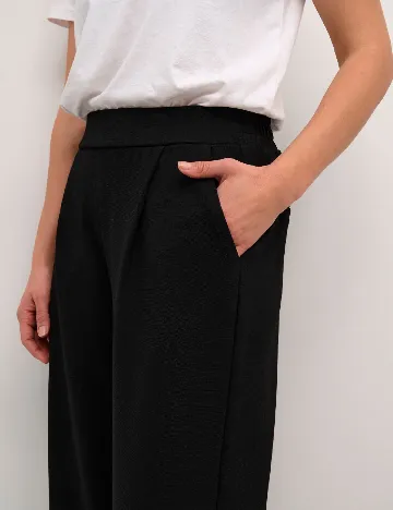 Pantaloni Kaffe, negru