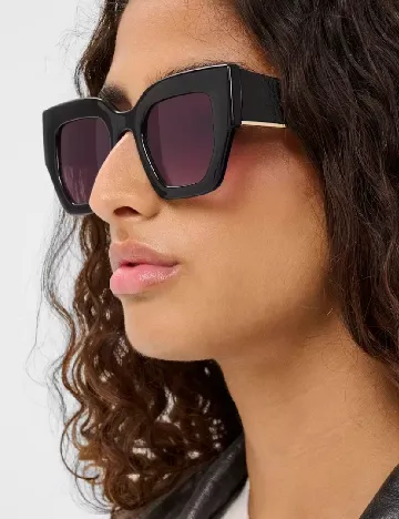 Ochelari de soare Soaked In Luxury, negru