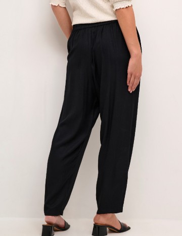 Pantaloni Kaffe, negru