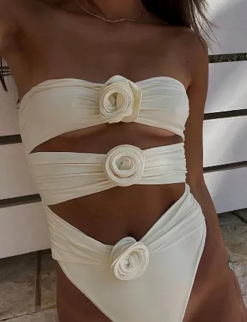 Costum de baie SHEIN, crem