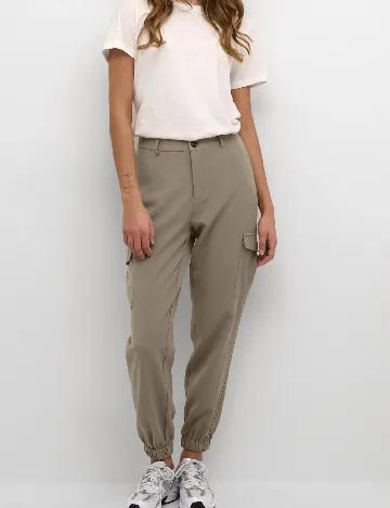 Pantaloni Kaffe, gri