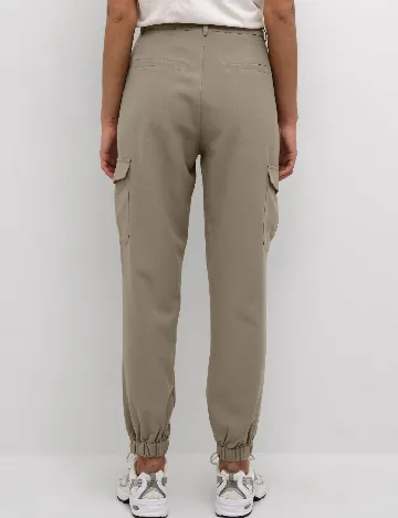 Pantaloni Kaffe, gri