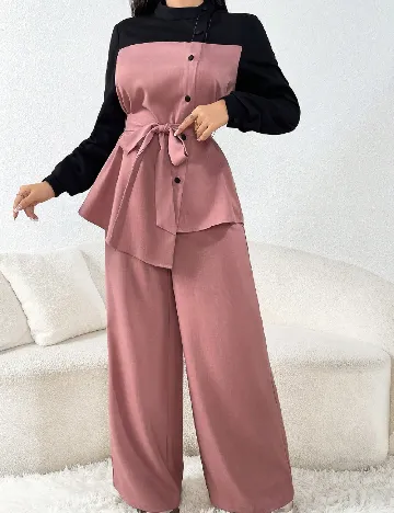 Compleu SHEIN, roz