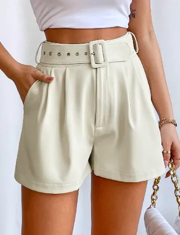 Pantaloni scurti SHEIN, crem