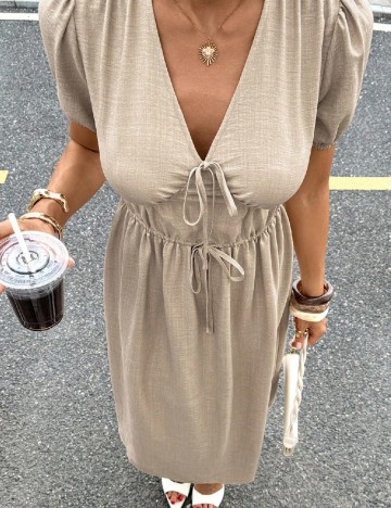 Rochie medie SHEIN, crem