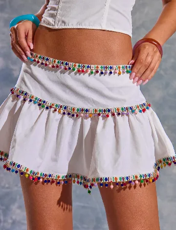 Fusta Musera, alb