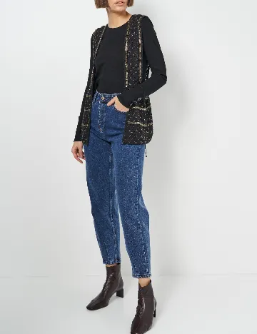 Vesta Zara, negru