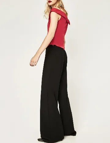 Top Zara, rosu
