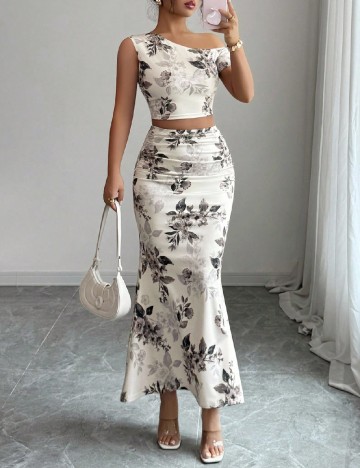 Compleu SHEIN, floral
