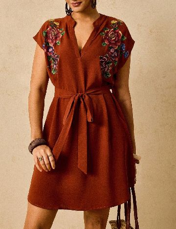 Rochie scurta SHEIN CURVE, maro