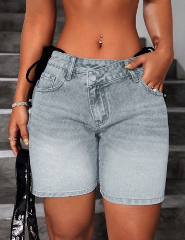 Pantaloni scurti SHEIN, bleu