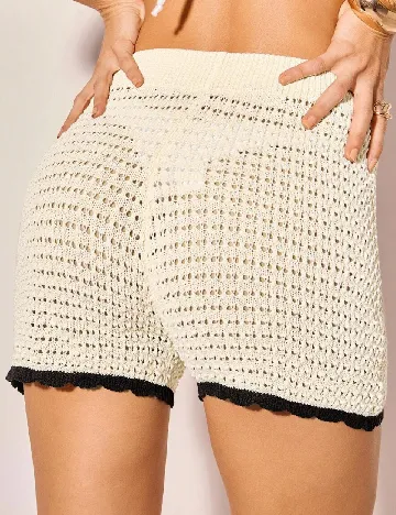 Pantaloni de plaja SHEIN, crem