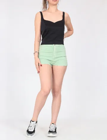 Top Bershka, negru