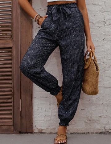 Pantaloni SHEIN, negru