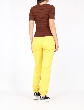 Pantaloni Bershka, galben