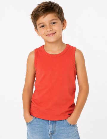 Maiou Zara, rosu