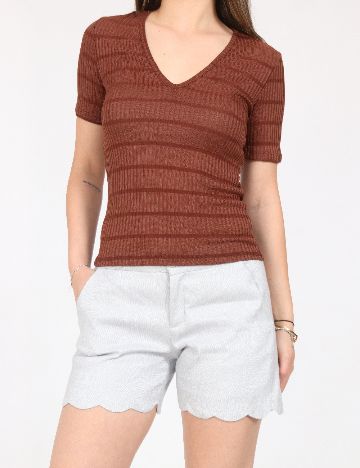 Tricou Zara, maro