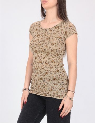 Tricou Zara, maro