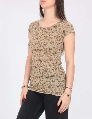 Tricou Zara, maro