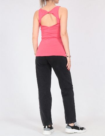 Maiou Bershka, roz