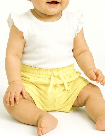 Pantaloni scurti Zara, galben