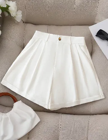 Pantaloni scurti SHEIN CURVE, alb
