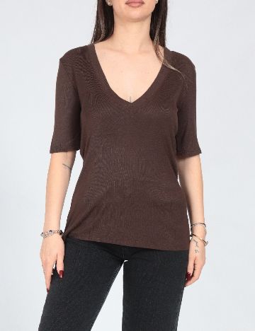 Tricou Zara, maro