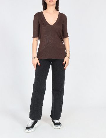 Tricou Zara, maro