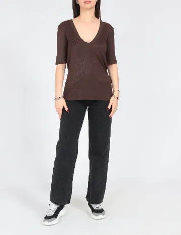 Tricou Zara, maro