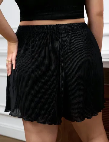 Set Pantaloni scurti 2 bucati SHEIN CURVE, mix culori