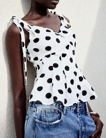 Top SHEIN, alb