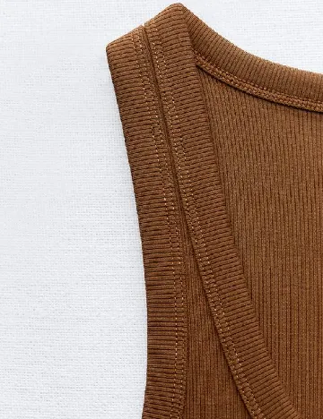 Maiou Zara, maro