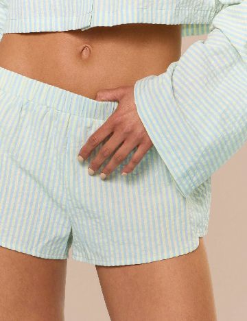 Pantaloni scurti Musera, verde