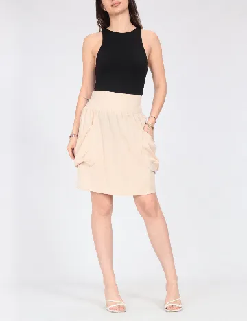 Fusta Zara, crem