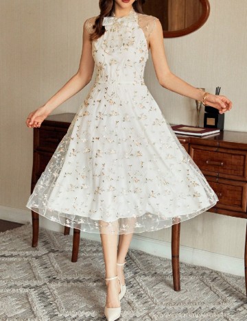 Rochie medie SHEIN, crem