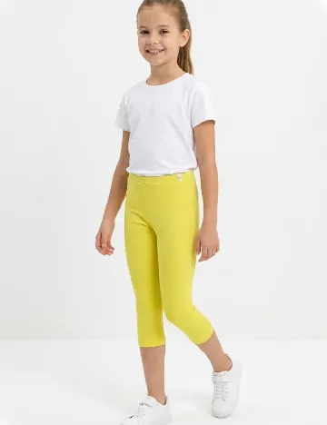 Pantaloni trei sferturi Zara, galben