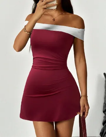 Rochie scurta SHEIN, visiniu