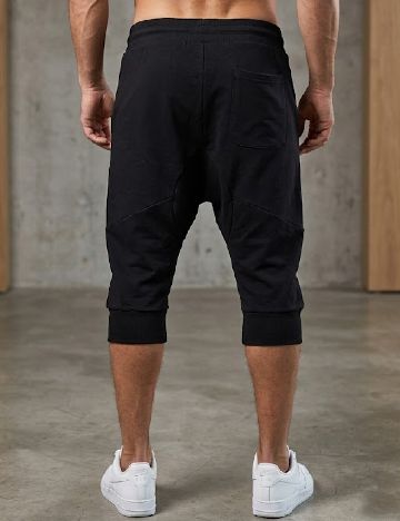 Pantaloni trei sferturi Pull&Bear, negru