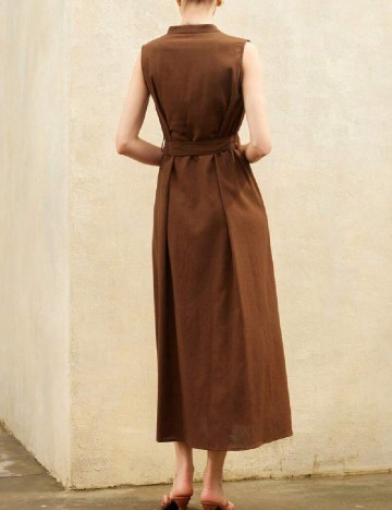 Rochie medie Aveloria, maro