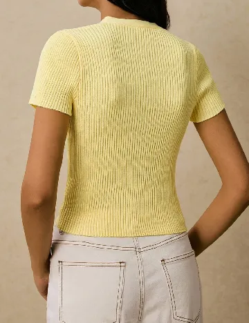 Top SHEIN, galben
