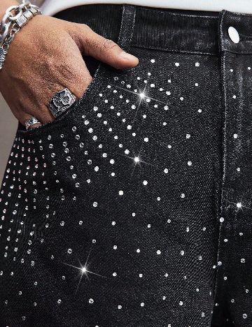 Pantaloni scurti Romwe, negru