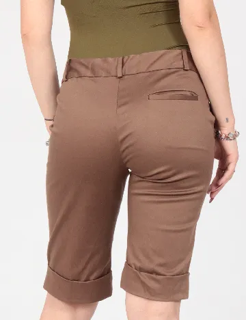 Pantaloni scurti Zara, maro