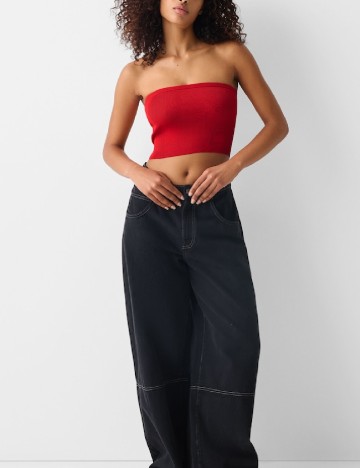 Top Bershka, rosu