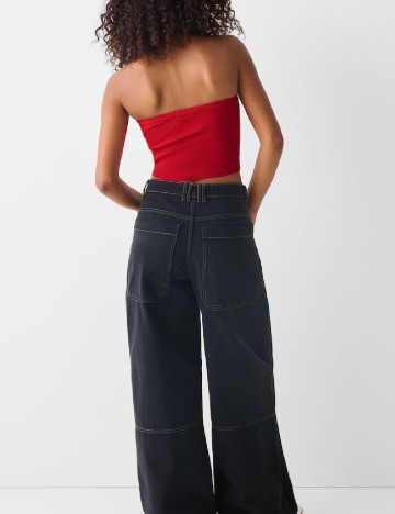 Top Bershka, rosu
