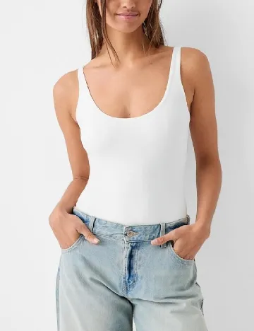 Body Bershka, alb