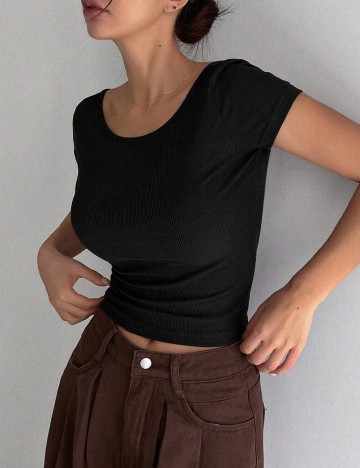 Top Dazy, negru
